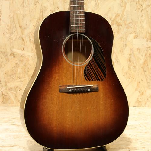 Gibson 1942 Banner J-45 All Mahogany VS Light Aged