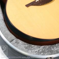 Lowden Pierre Bensusan Model_11