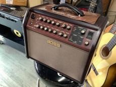 BOSS  ACS-LIVE  Acoustic Singer Live　Acoustic Amplifier　アコースティックギター用アンプ