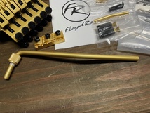 Floyd Rose FRTS3000SR2 Special Series Tremolo System R2 Nut Satin Gold_3