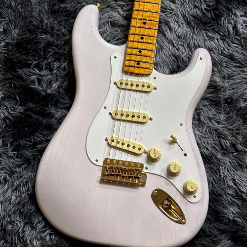 Fender Limited Edition American Vintage II 1957 Stratocaster White Blonde / 3A Flame Maple Neck【限定】