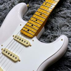 Fender Limited Edition American Vintage II 1957 Stratocaster White Blonde / 3A Flame Maple Neck【限定】_4