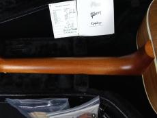 Gibson SJ-200 Studio Walnut Satin Walnut Burst 2023_8