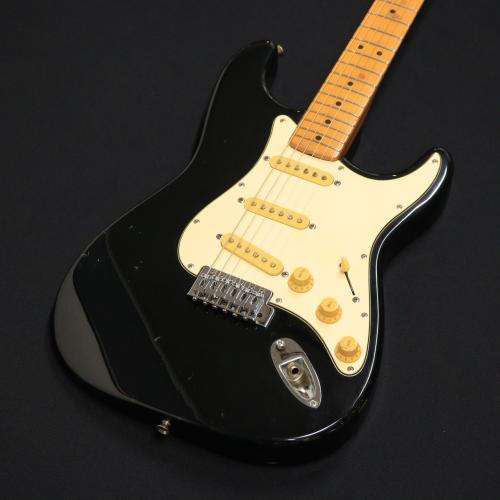 Fender STRATOCASTER  1990