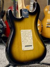 Fender Buddy Guy Stratocaster -2-Color Sunburst- 2005年製 【Rare!】【Lace Sensor Pickups!】【Mid Boost!】_4