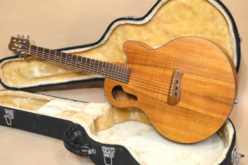 TACOMA C5C　2001年製