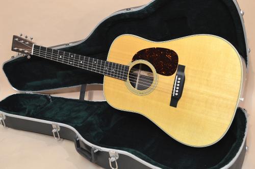 Martin D-28 Standard　2018年製