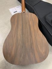 Gibson G-45 ボディサイドにプレイヤーポート付き!_9