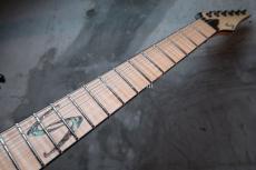 Skervesen Custom Shop Mirage 6 / Trans Red_4