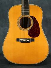 Martin Custom D-45 Swiss Spruce / Madagascar Rosewood