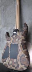Charvel USA Custom Shop Warren De Martini/ Signature / SnakeSkin Graphic　(1)_8