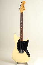 Fender 1977 Musicmaster White_2
