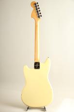 Fender 1977 Musicmaster White_4