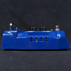 DAMAGE CONTROL Liquid Blues_6