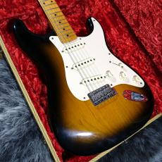 Fender American Vintage 1954 Stratocaster 2Tone-Sunburst_3