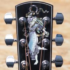 Larrivee LV-10 TAMBOURINE LADY_11