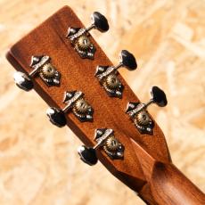 Martin CTM D-28 Adirondack Spruce Top_9