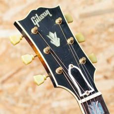 Gibson 1957 SJ-200 Vintage Sunburst Light Aged_8