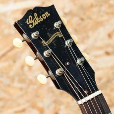 Gibson 1942 Banner J-45 Vintage Sunburst Heavy Aged_8