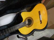 K.Yairi CE-3 エレガット　【　45ミリ　スリムネック　】 マイク付　アンプに繋げる　Kヤイリ CE3_2