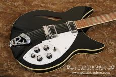 Rickenbacker 1982 360/12 WB Jetglo_10