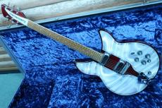 Rickenbacker 331 Light Show / Fireglo・Single Line Light・Maple Semi-Acoustic Body・Original Kluson Peg・Maple Neck・Rosewood Fingerboard・Hi-gain Pickup・3way Toggle SW and Fifth Control【With Original Case】1971年製_2