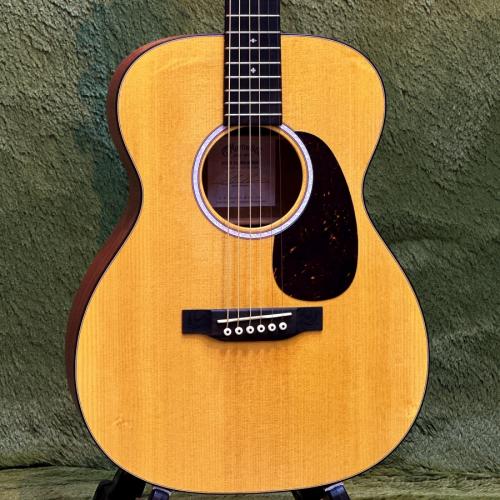 Martin 000JR-10E Shawn Mendes #3013565【48回迄金利0%対象】【オール単板&エボニー指板!】【PU標準搭載!】【送料当社負担】