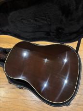 Gibson J-45 STANDARD_3