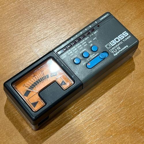 BOSS TU-12