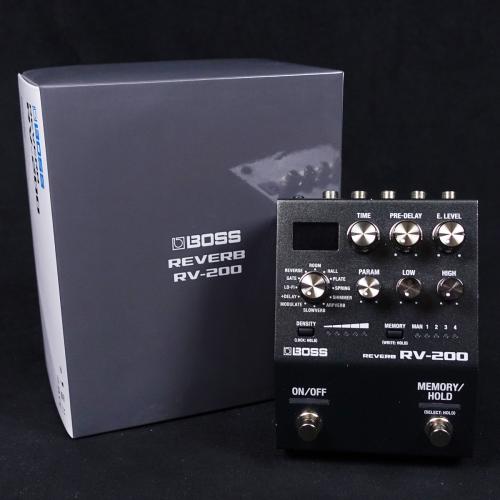 BOSS RV-200