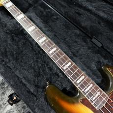 Fender 1981 Jazz Bass 3-Tone Sunburst_4
