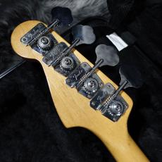 Fender 1981 Jazz Bass 3-Tone Sunburst_9