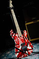 EVH Striped Series Red with Black Stripes_2