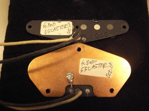 GRINNING DOG 55CASTER SET