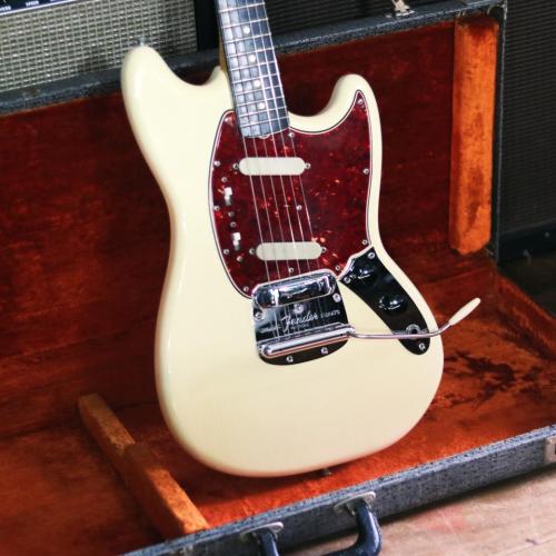 Fender 1965 Mustang Slab board Mint condition　