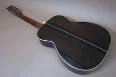 ASTURIAS OM Custom Jacaranda 50th Anniversary / Solid German Spruce Top・Solid Brazilian Rosewood Side and  Back・Prewar OM-28 Style・Herringb and Maple Binding・Ebony Fingerboard and Bridge・Long Saddle ・TOR-TIS U_6