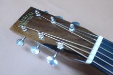 ASTURIAS OM Custom Jacaranda 50th Anniversary / Solid German Spruce Top・Solid Brazilian Rosewood Side and  Back・Prewar OM-28 Style・Herringb and Maple Binding・Ebony Fingerboard and Bridge・Long Saddle ・TOR-TIS U_8