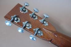 ASTURIAS OM Custom Jacaranda 50th Anniversary / Solid German Spruce Top・Solid Brazilian Rosewood Side and  Back・Prewar OM-28 Style・Herringb and Maple Binding・Ebony Fingerboard and Bridge・Long Saddle ・TOR-TIS U_10