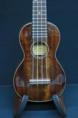 Eastman SOPRANO　EU3S　_3