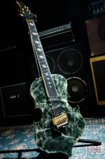 Caparison Venus "Gackt Signature Model"_2