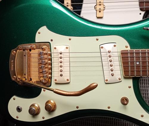 YAMAHA SGV700改造品 パールグリーン　