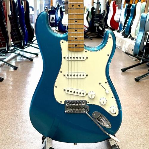 Fender Standard Stratocaster