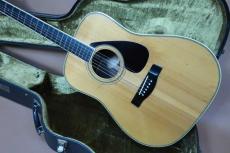 YAMAHA L-15 / One Owner・初期 Model・Square Shoulder Body・Solid Ezo Spruce Top・Solid Jacaranda Side and Back・Ebony Fingerboard & Bridge・Small Guard【With Original Case】 1977年製_2