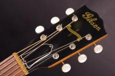 Gibson J-35_4