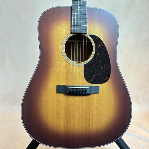 Martin D-18 Satin Amberburst S/N2815218【送料当社負担・最大48回分割無金利】