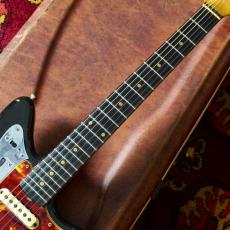 Fender 1962 Jaguar 3-Color Sunburst w/Brown Sunglasses Case_7