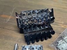 Floyd Rose FRTS1000 Special Series Tremolo System with R3 Nut Chrome/フロイドローズスペシャル/トレモロ/新品・全国一律送料無料 送_2