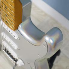 Fender H.E.R. Stratocaster Maple Fingerboard Chrome Glow_3