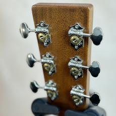 Martin 【旧仕様個体】00-18Standard #2973888【送料当社負担・最大48回分割無金利】_9