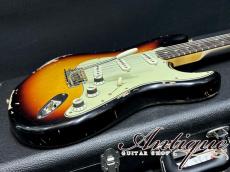 Fender Custom Shop Michael Landau 1968 Stratocaster 2024 Bleached 3Tone Sunburst Heavy Relic Dead Stock 3.42kg "Black Rosewood FB & Hand Wound PU"_6